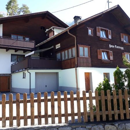 ペットイ・アム・アールベルク Haus Tannegg Bed & Breakfast エクステリア 写真