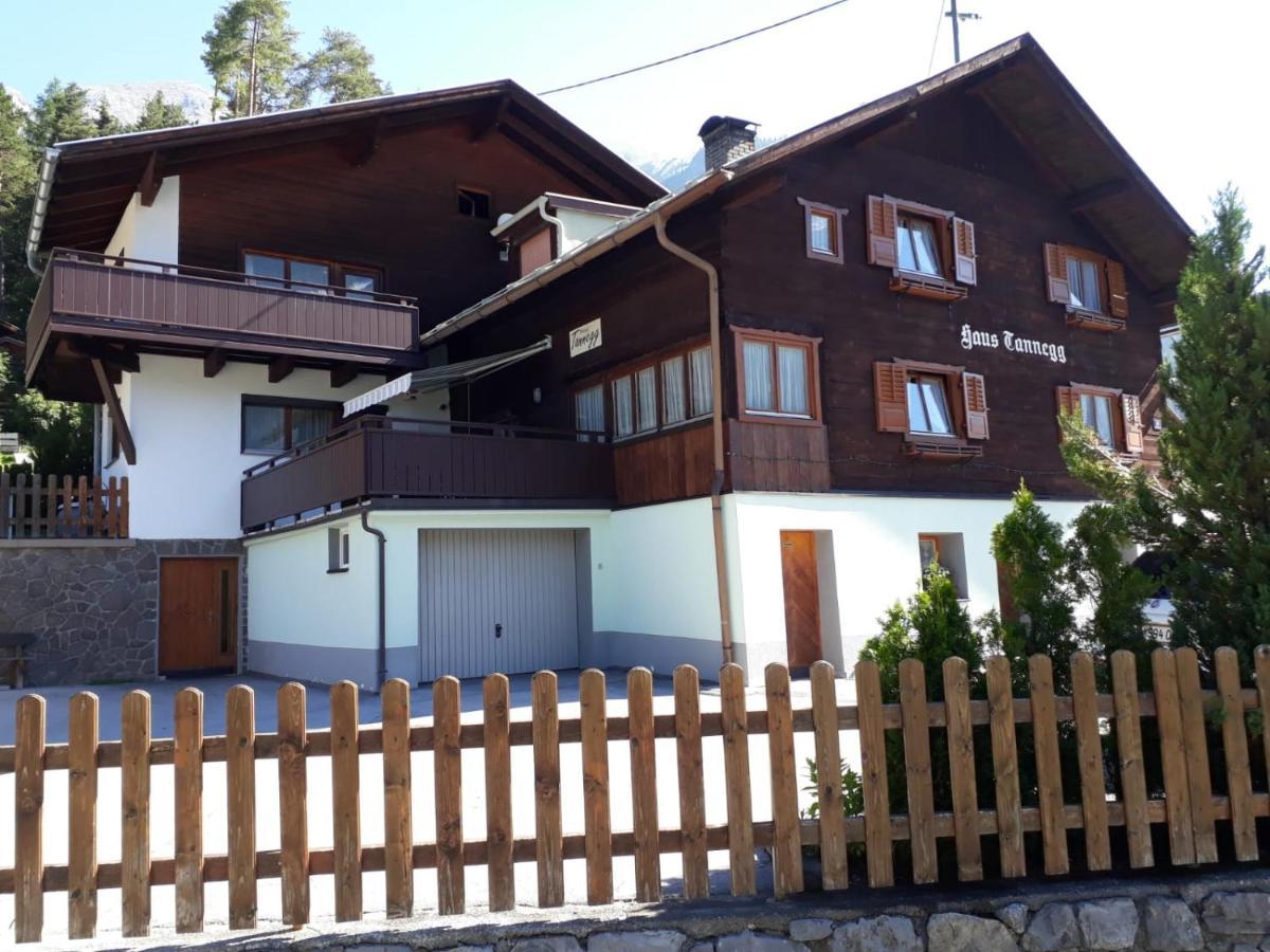 ペットイ・アム・アールベルク Haus Tannegg Bed & Breakfast エクステリア 写真