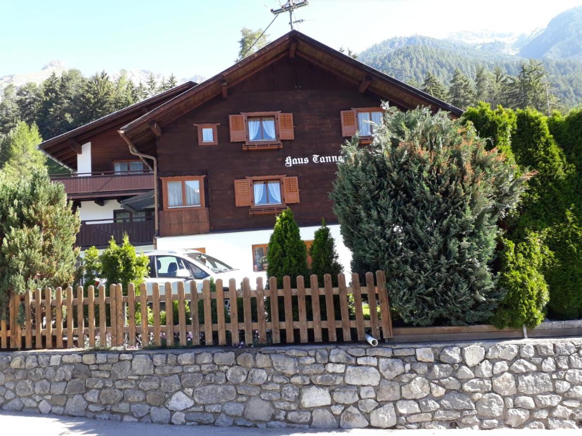 ペットイ・アム・アールベルク Haus Tannegg Bed & Breakfast エクステリア 写真